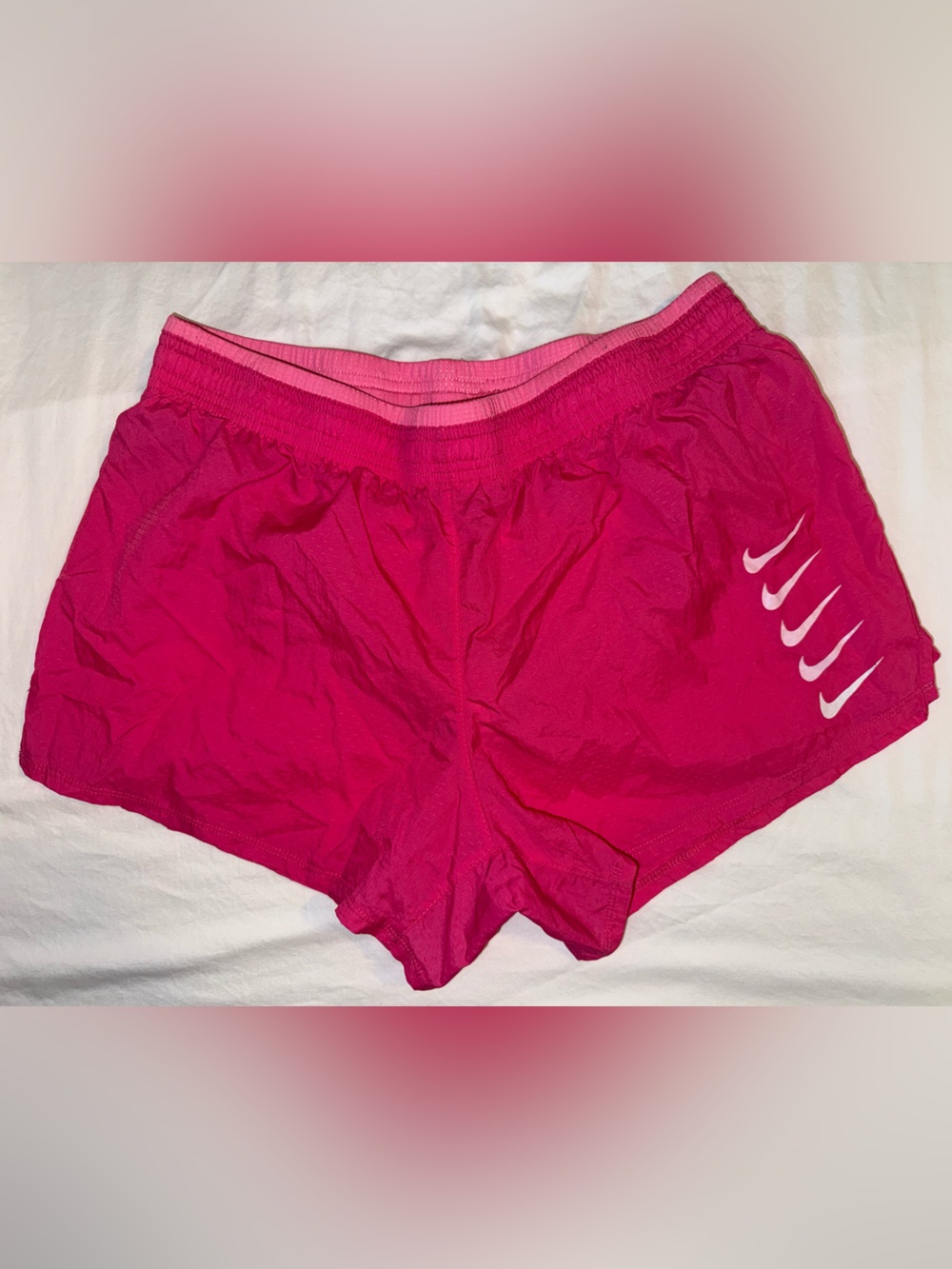 Nike Women's swoosh Run Shorts